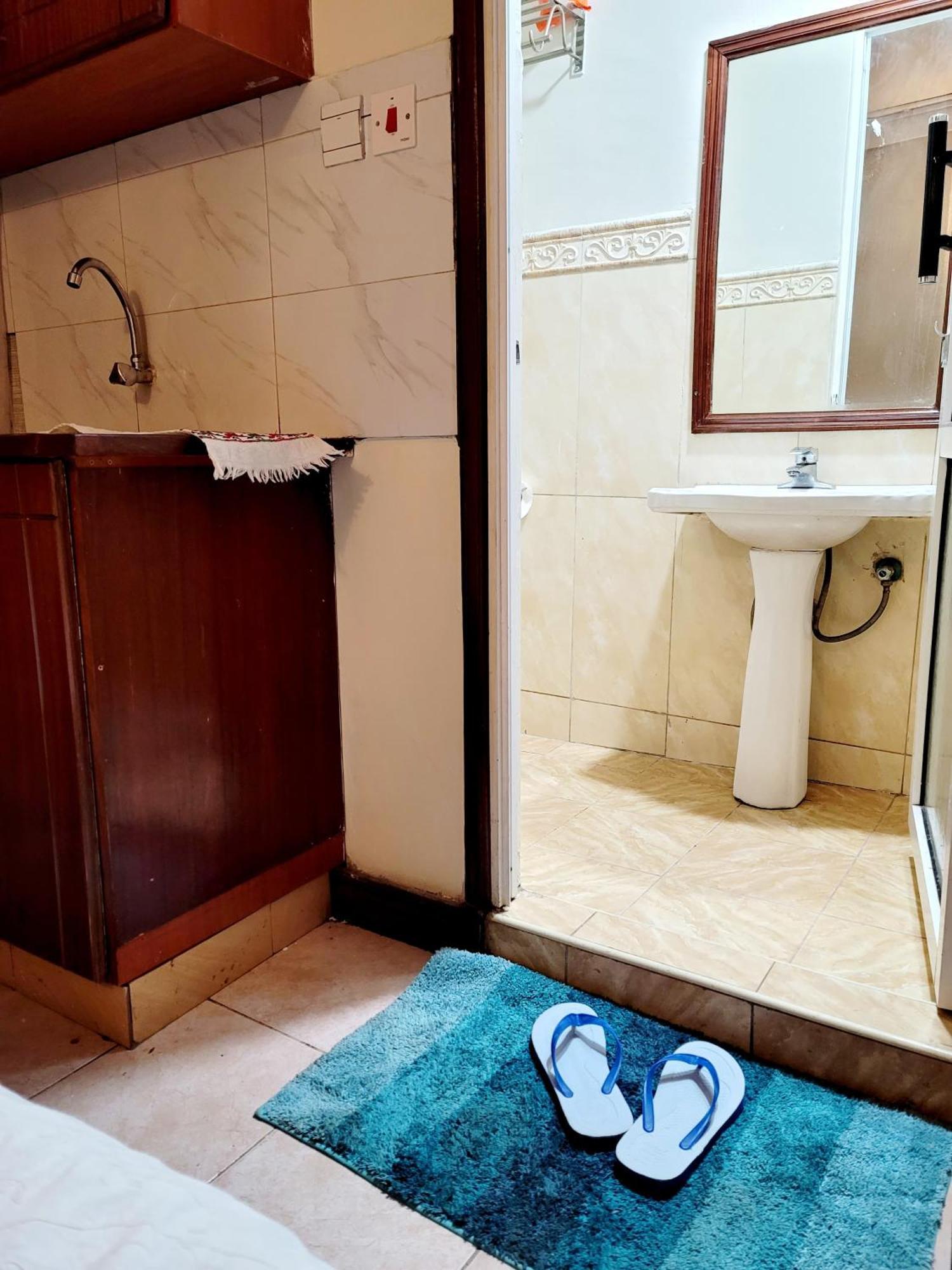 Deka Hotel Ngara Equity Nairobi Eksteriør billede