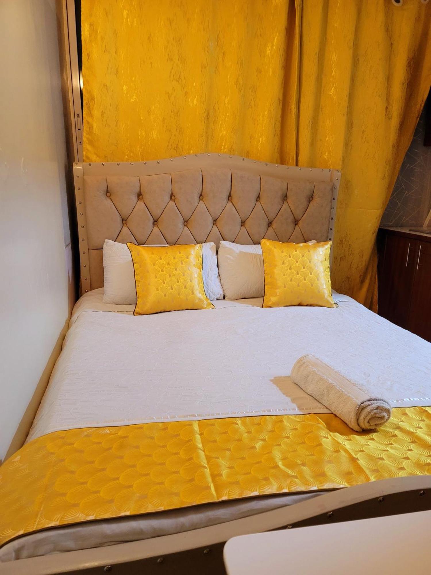 Deka Hotel Ngara Equity Nairobi Eksteriør billede