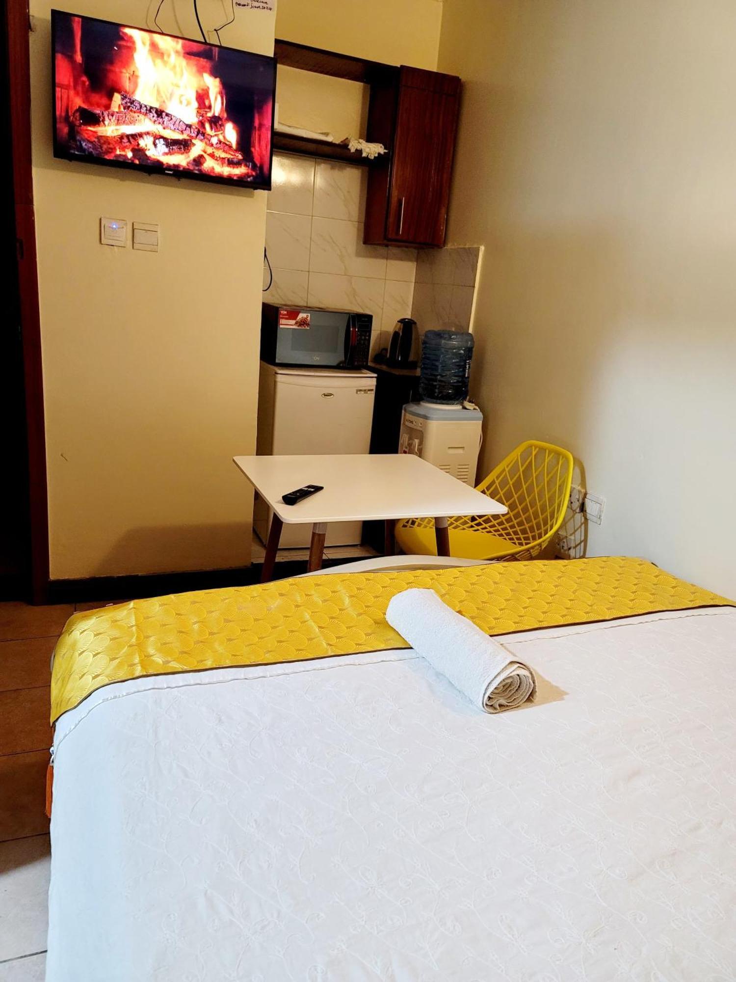 Deka Hotel Ngara Equity Nairobi Eksteriør billede