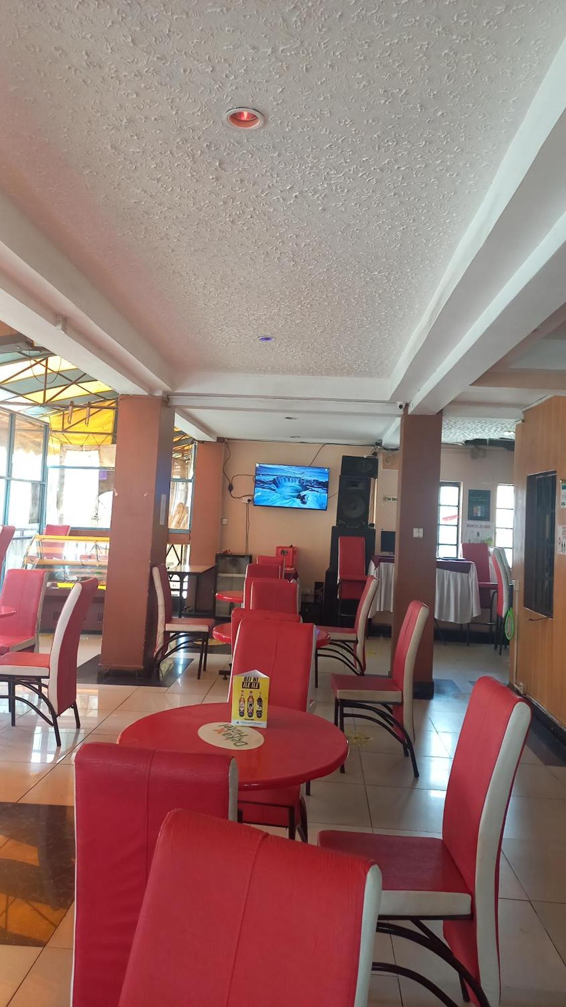 Deka Hotel Ngara Equity Nairobi Eksteriør billede